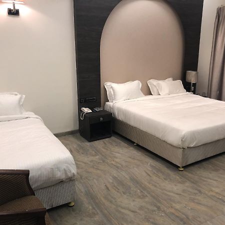 Hotel Sharanam Shegaon Exterior foto