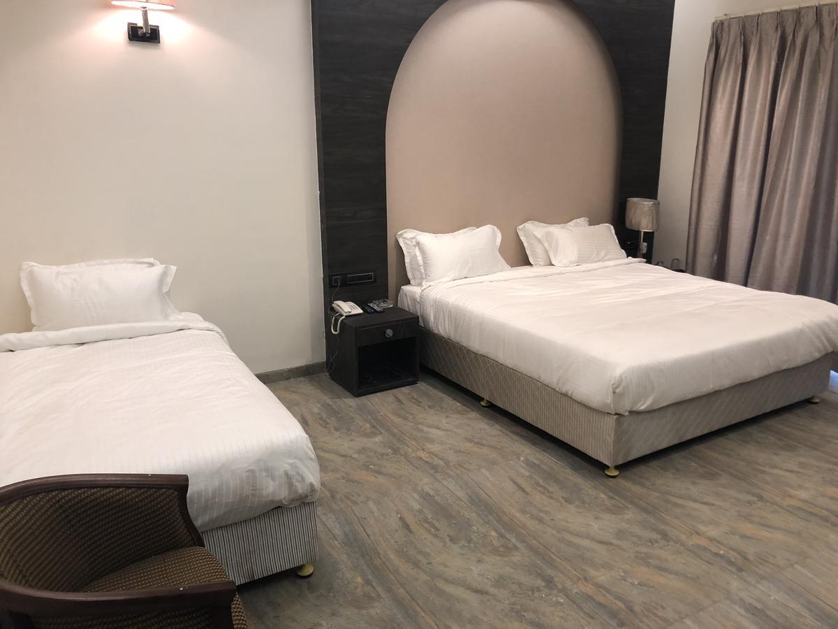 Hotel Sharanam Shegaon Exterior foto