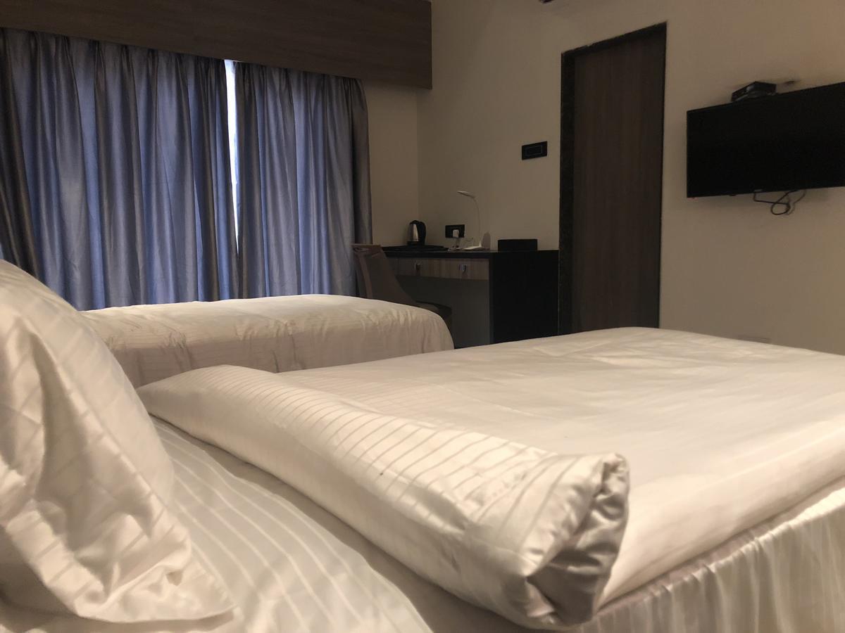 Hotel Sharanam Shegaon Exterior foto